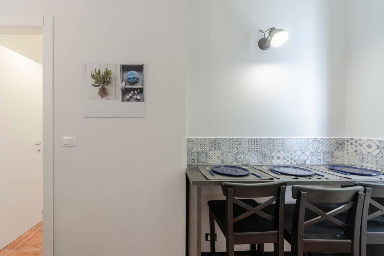 ヴェルナッツァJoivy Family Flat With Little Patio, Cinque Terreアパートメント エクステリア 写真