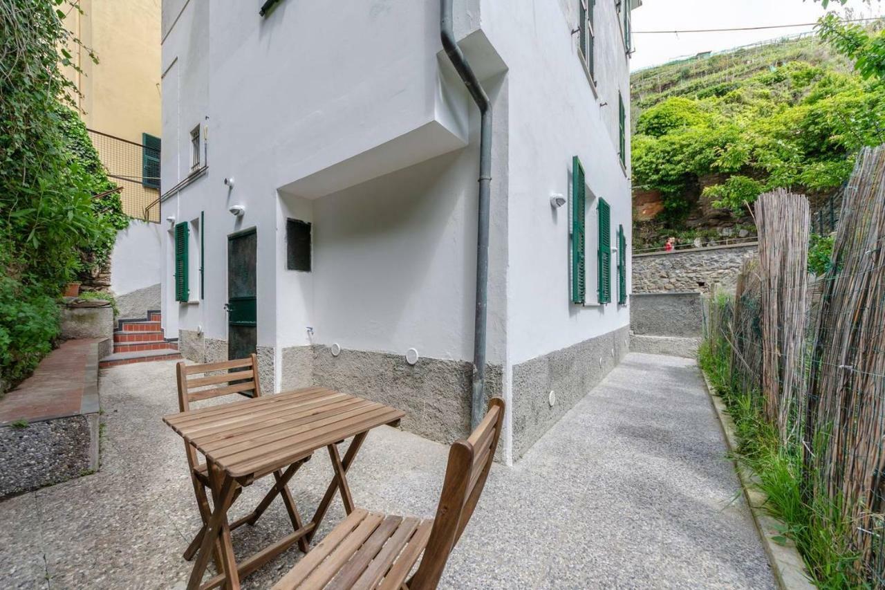 ヴェルナッツァJoivy Family Flat With Little Patio, Cinque Terreアパートメント エクステリア 写真