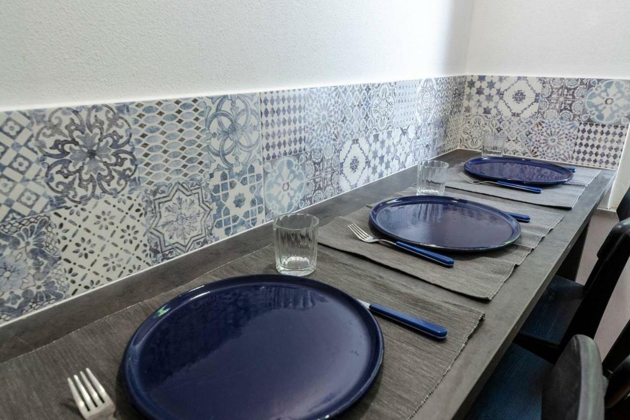ヴェルナッツァJoivy Family Flat With Little Patio, Cinque Terreアパートメント エクステリア 写真